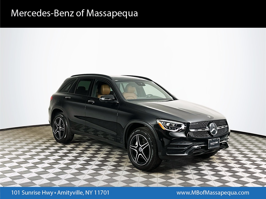 2022 Mercedes-Benz GLC GLC300's photo