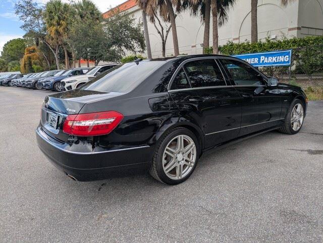 2012 Mercedes Benz E 350 4MATIC photo 3