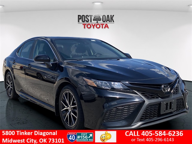 2023 Toyota Camry SE photo 2