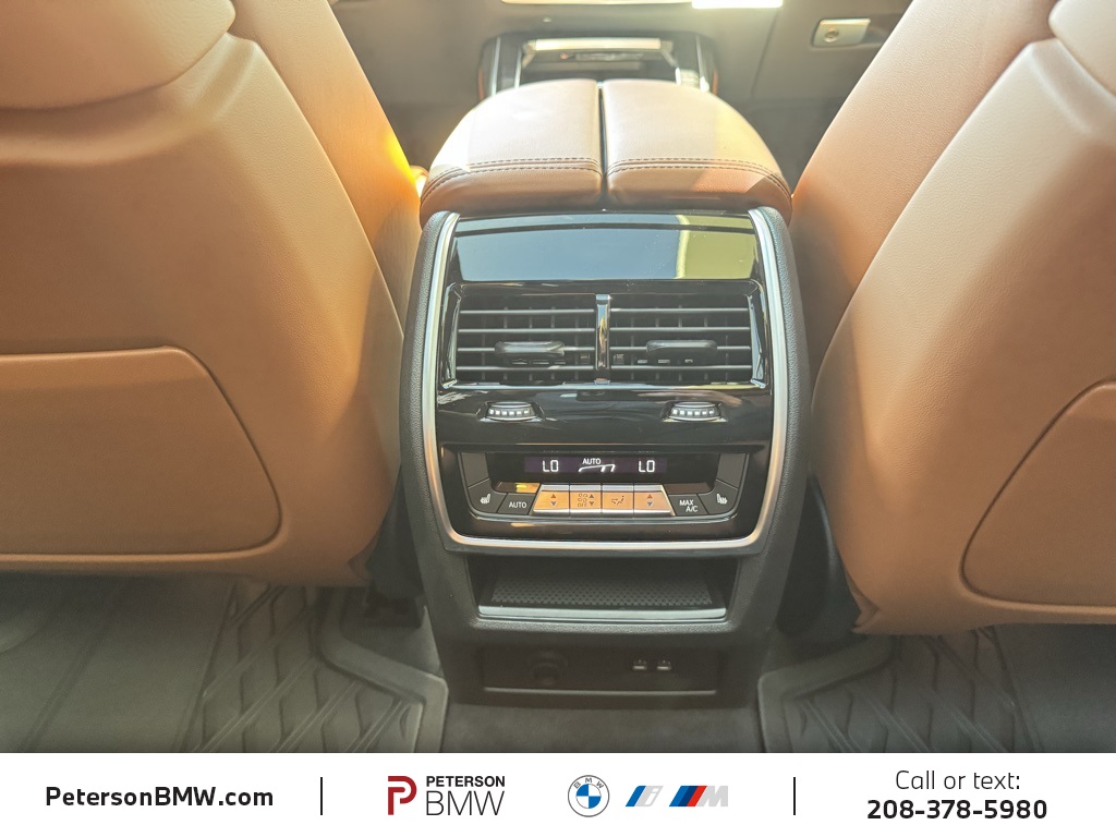 2026 Bmw X7 M60i photo 15