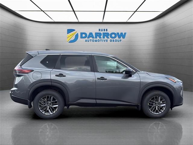 2026 Nissan Rogue S photo 3