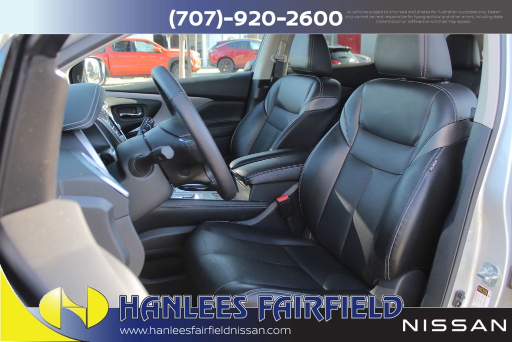 2023 Nissan Murano SL photo 12