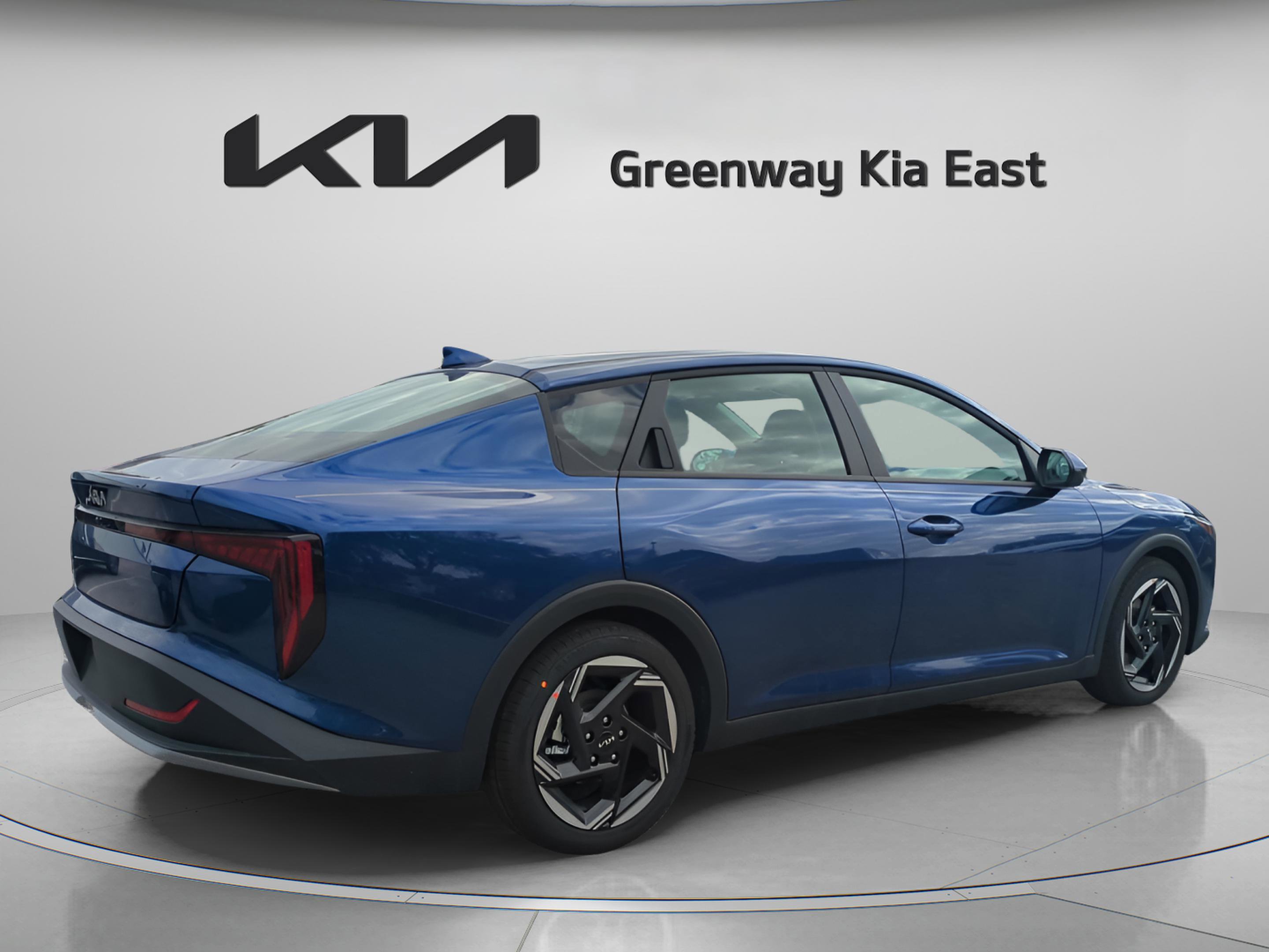 2025 Kia K4 EX photo 7