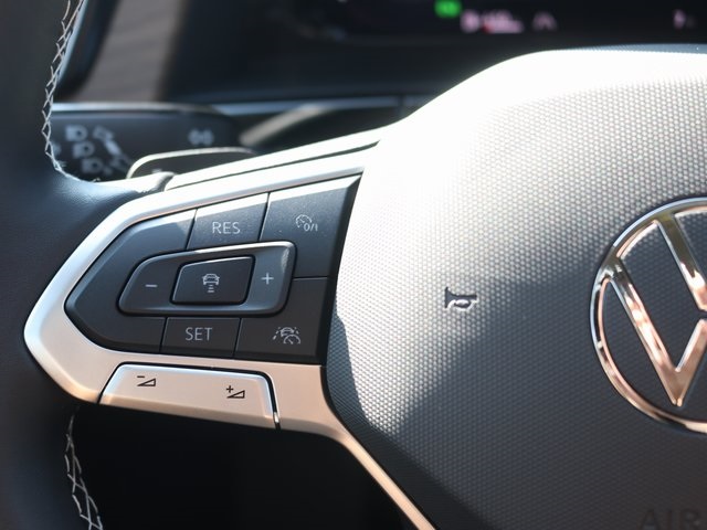 2026 Volkswagen Atlas SE Technology photo 13