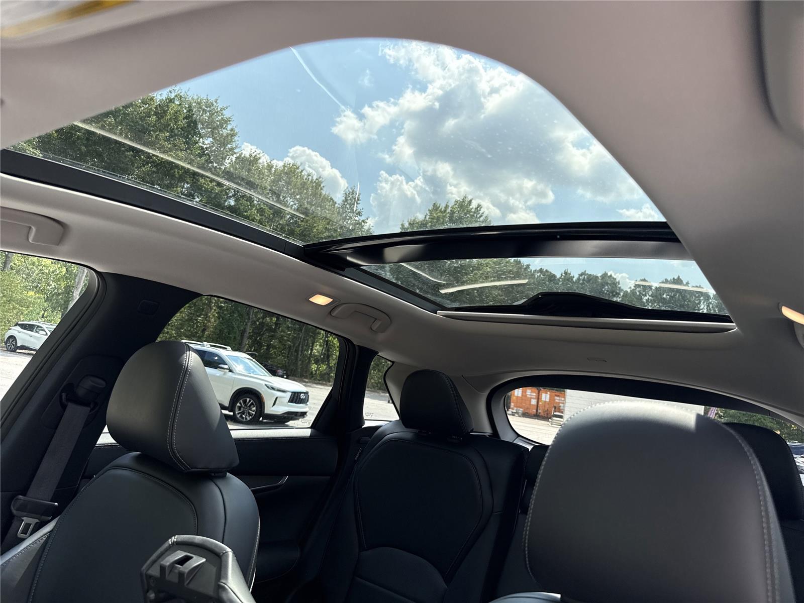 2025 Infiniti QX50 Luxe photo 20