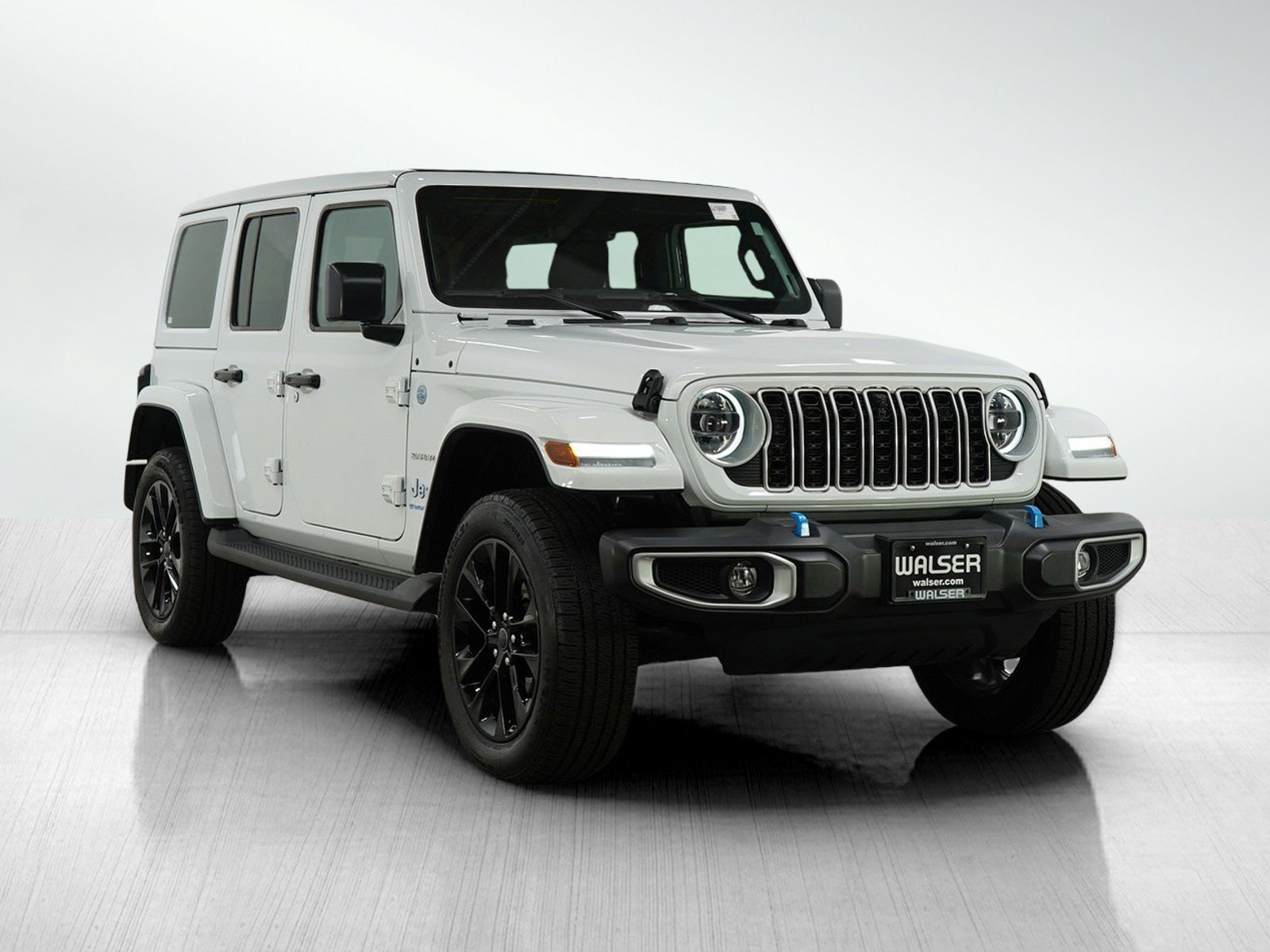 2024 Jeep Wrangler Sahara 4xe photo 7