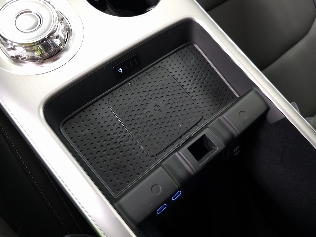 2026 Genesis GV70 2.5T Select photo 23