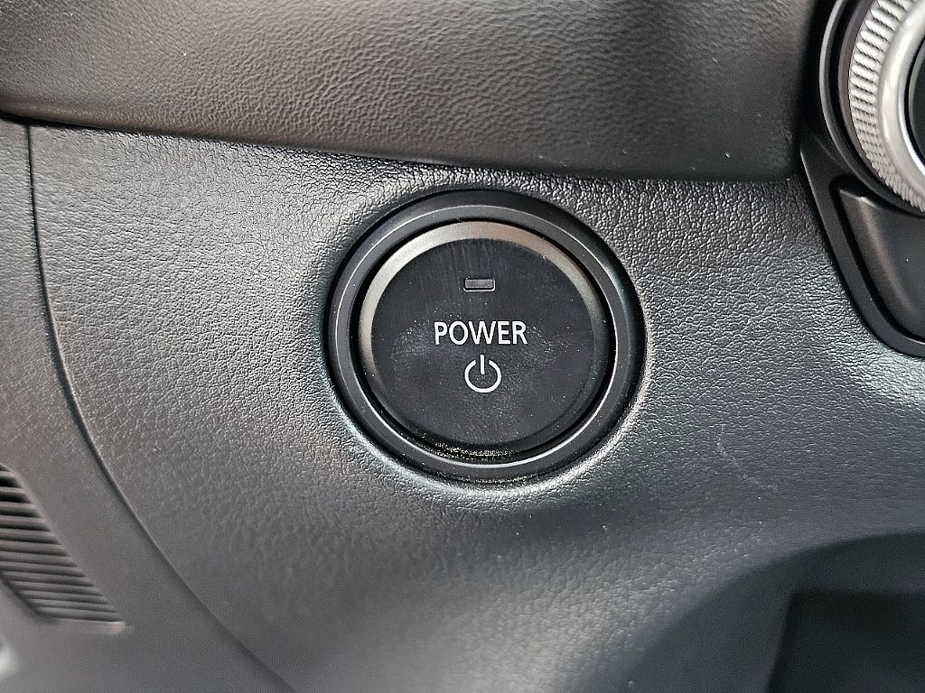 2025 Mazda CX-50 Premium photo 27