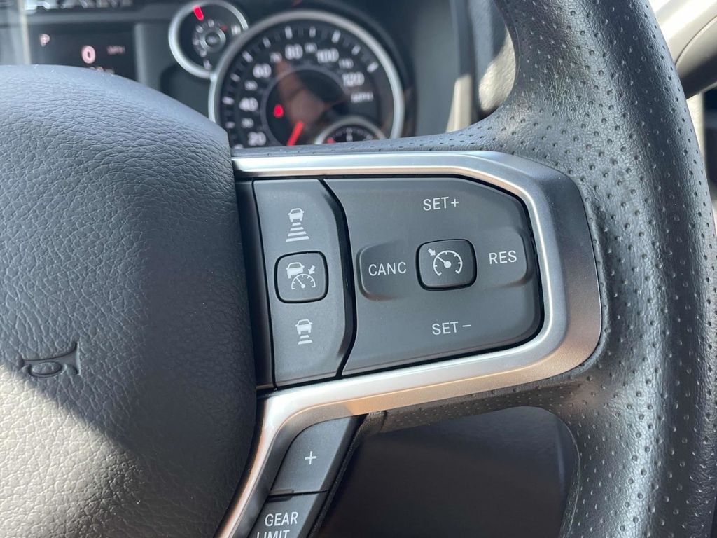 2025 Ram 2500 Tradesman photo 30