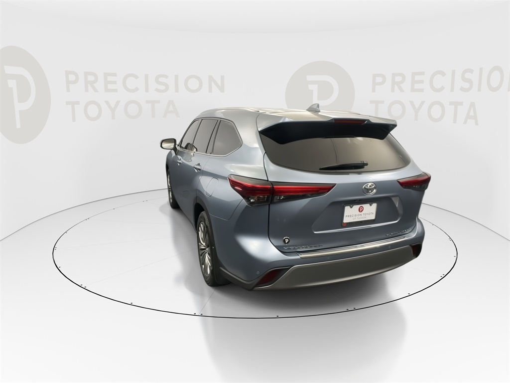 2021 Toyota Highlander Platinum photo 15