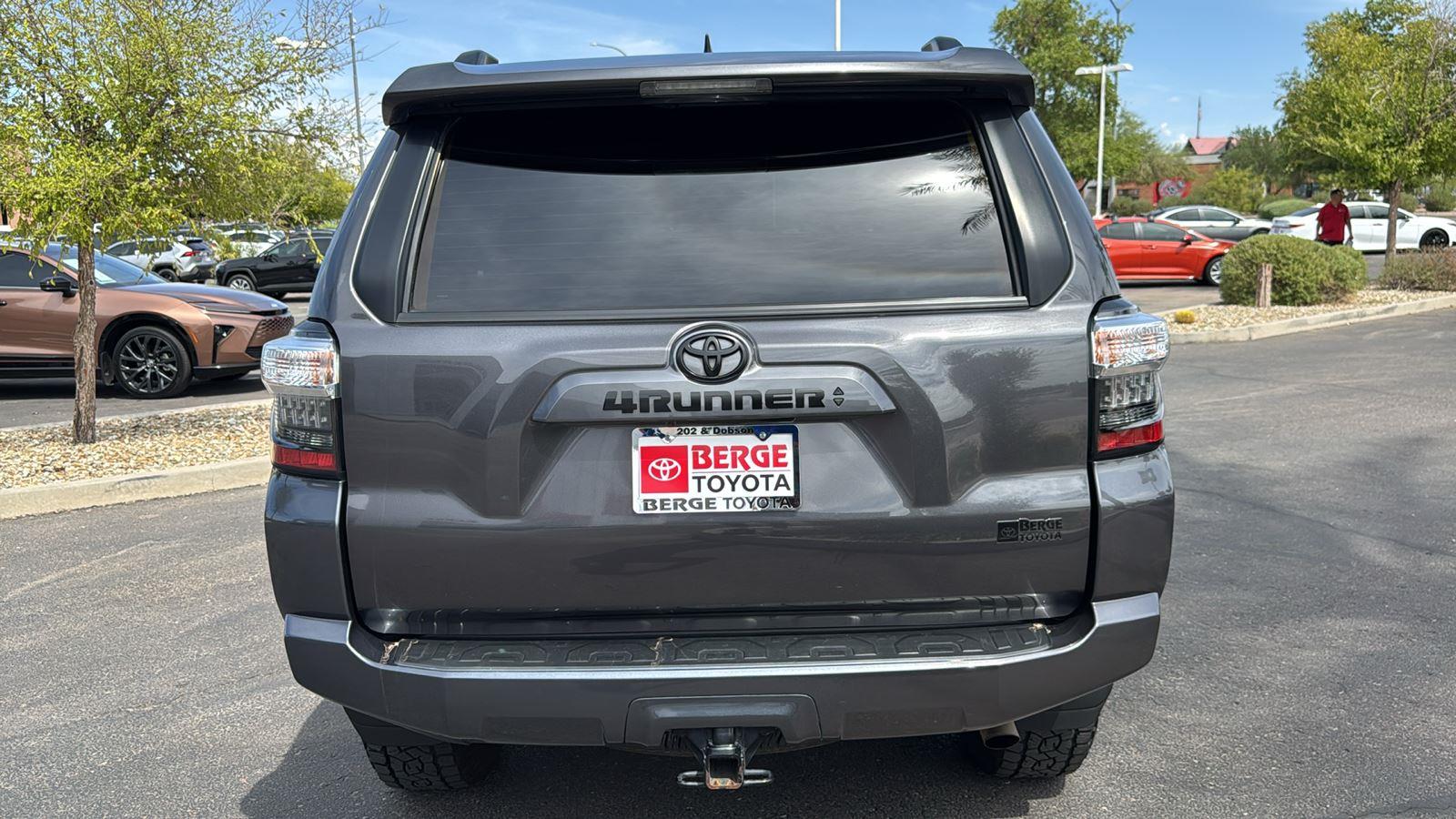 2023 Toyota 4Runner SR5 Premium photo 6