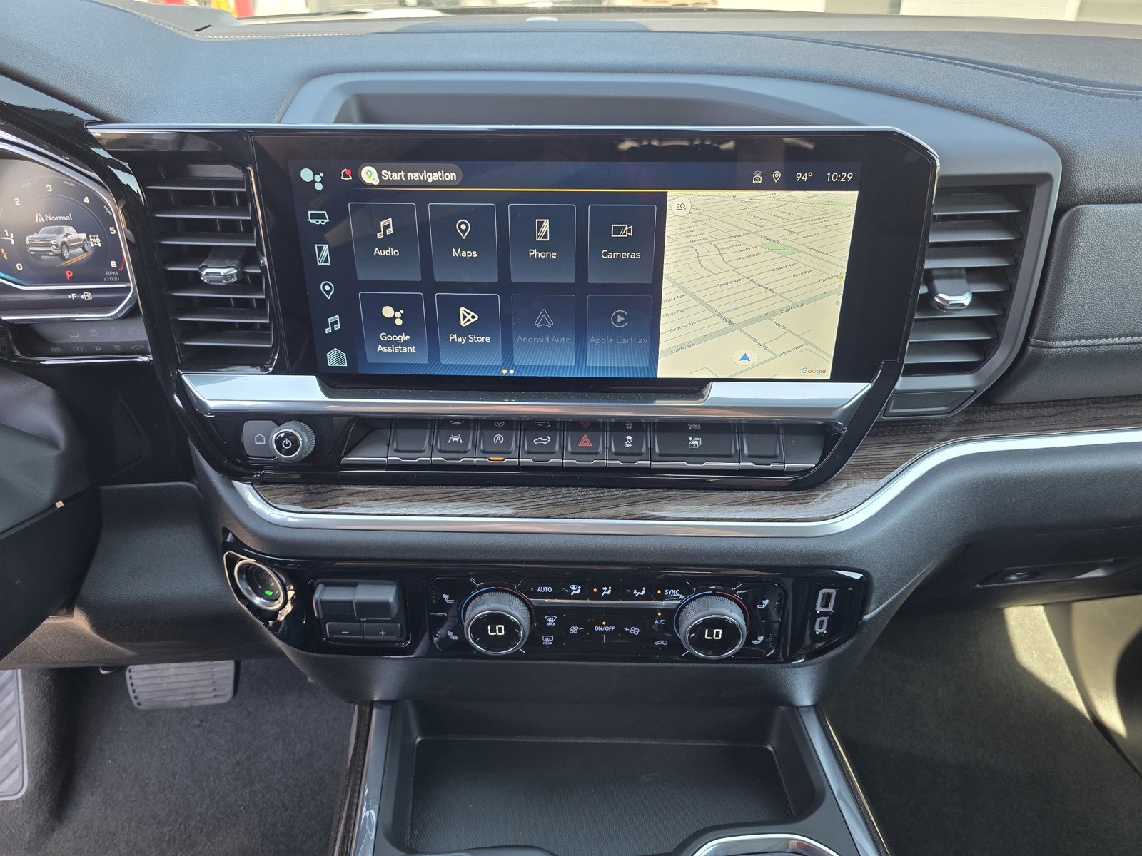 2025 Chevrolet Silverado 1500 RST photo 24
