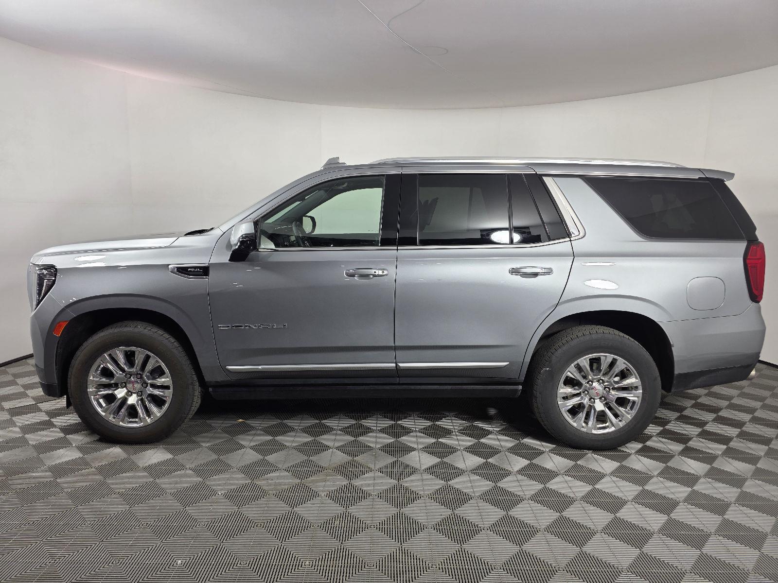 2024 Gmc Yukon Denali photo 2