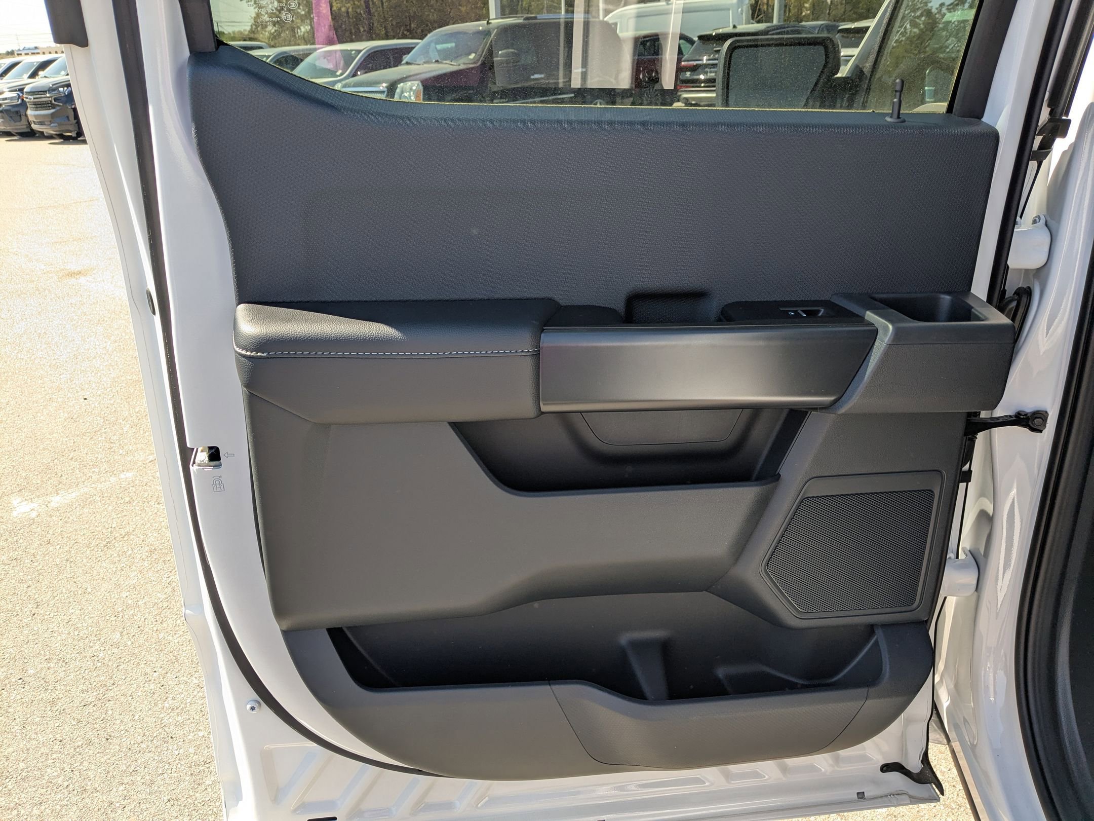 2025 Ford F-150 STX photo 21