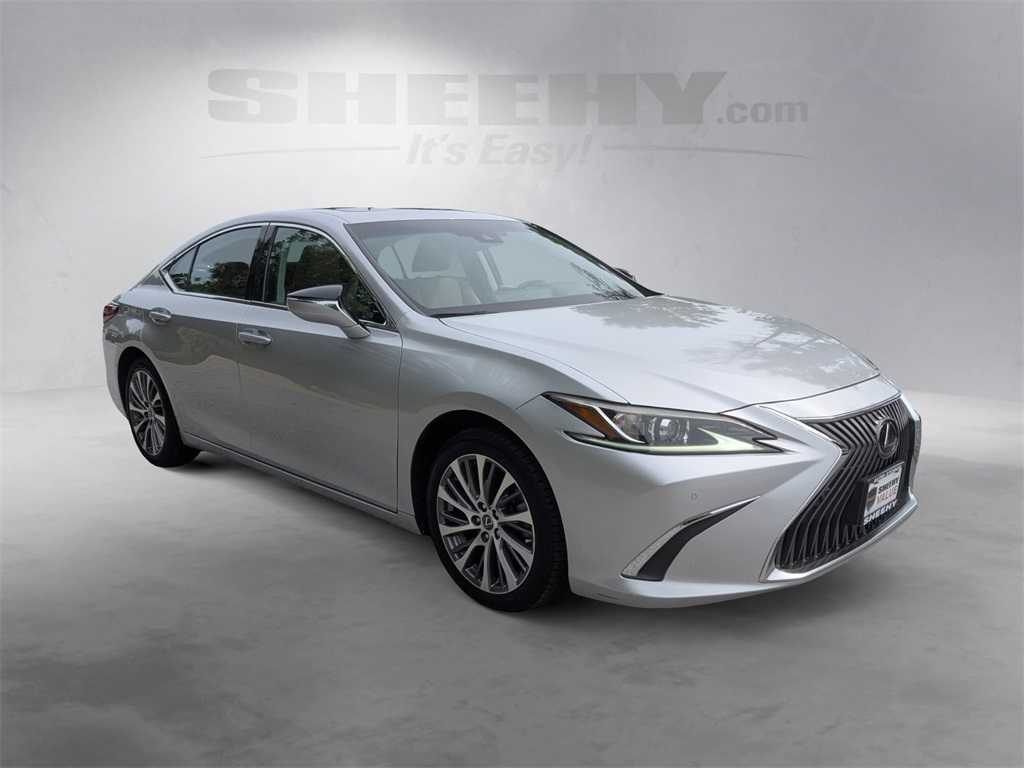 2019 Lexus ES 350 photo 2
