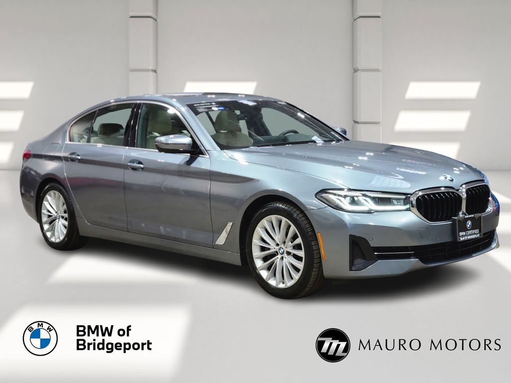 2022 BMW 5 Series 530i