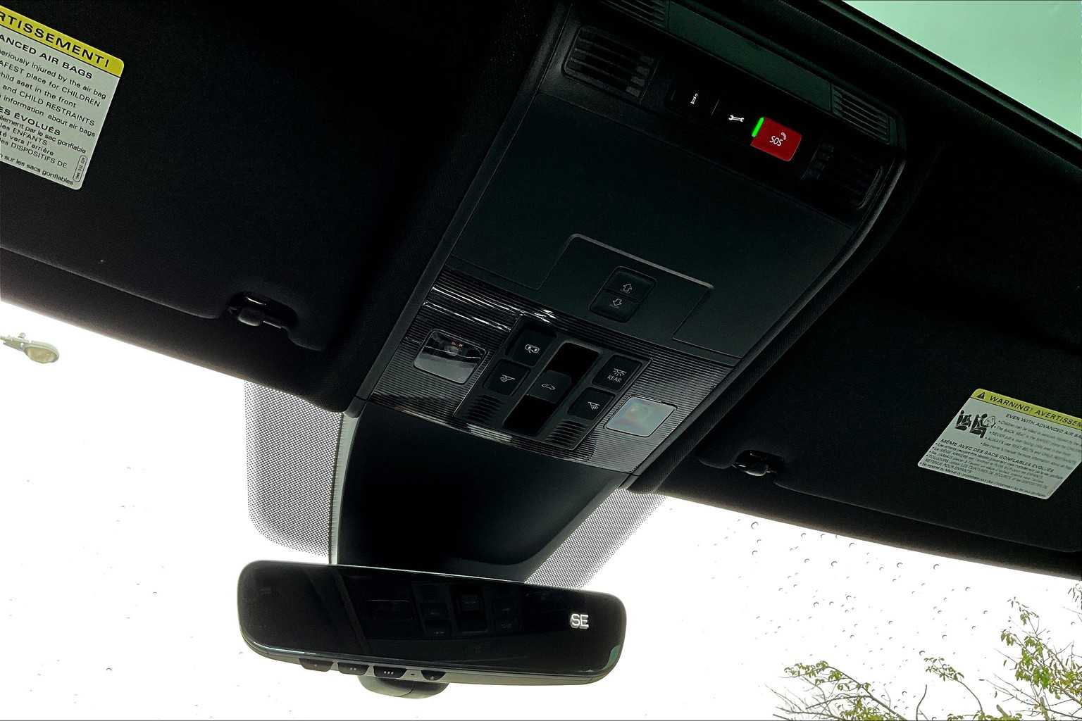 2024 Volkswagen Tiguan SE R-Line Black photo 27