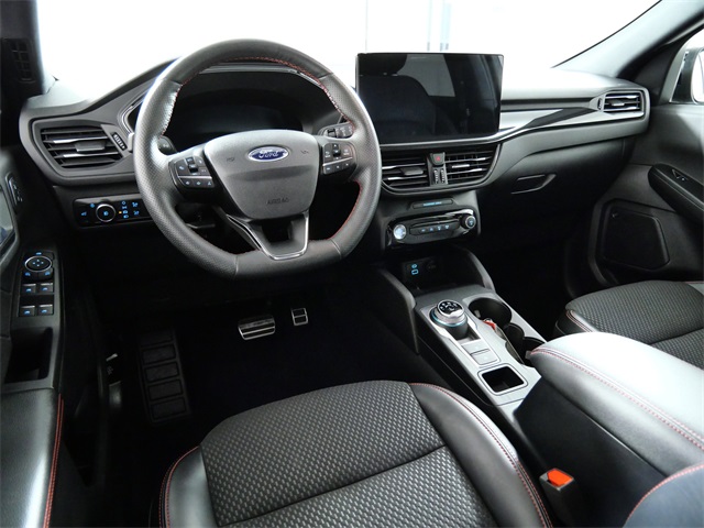2023 Ford Escape ST-Line Select photo 4
