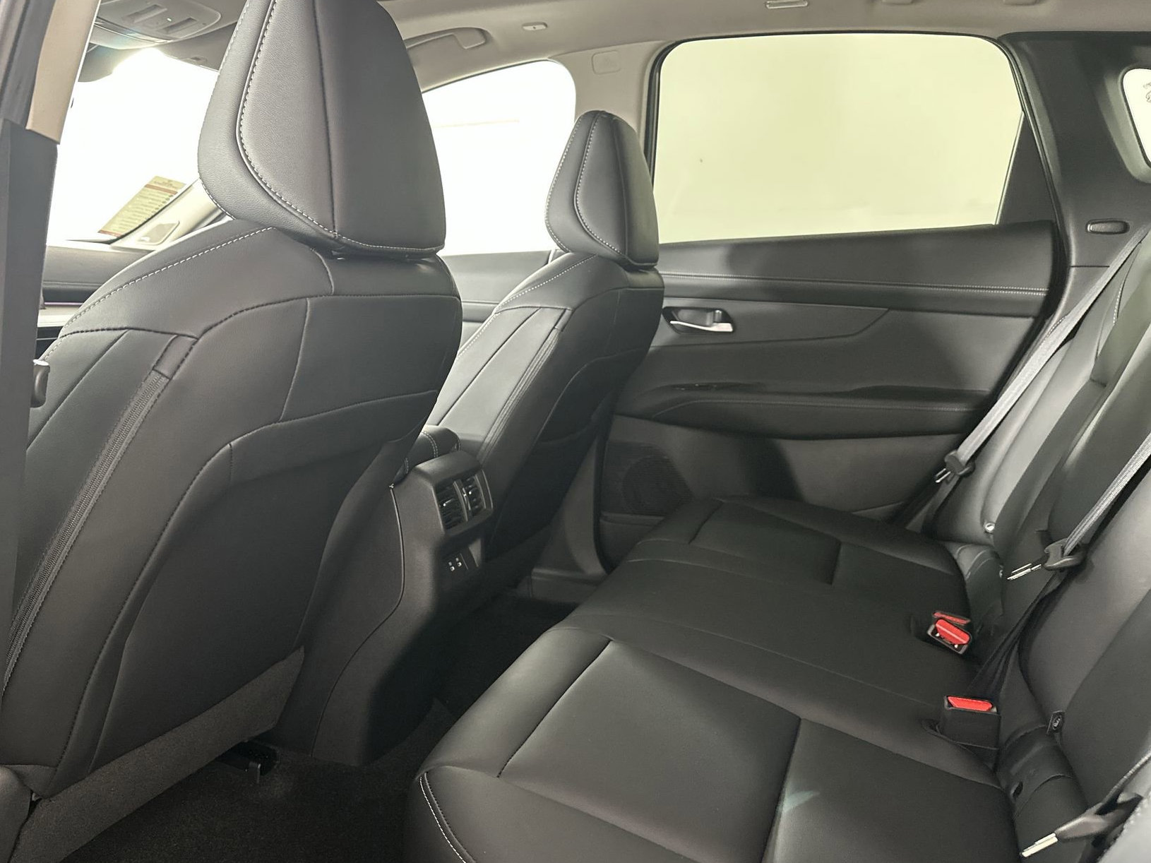 2025 Nissan Murano SL photo 26
