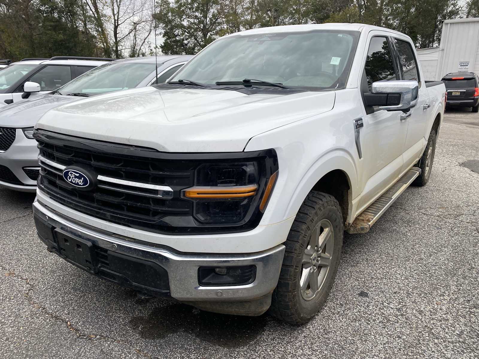 2024 Ford F-150 XLT photo 3