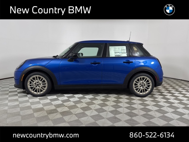 2025 Mini Cooper 4 Door Hardtop Signature photo 4