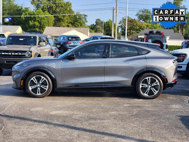 2023 Ford Mustang Mach-E Premium photo 3