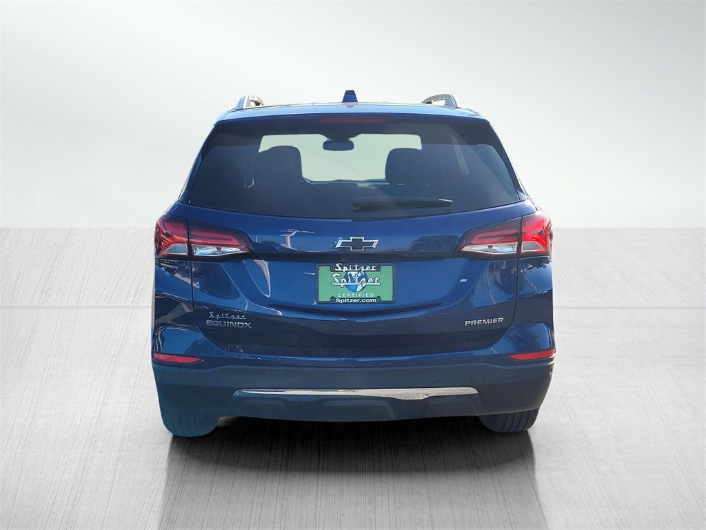 2023 Chevrolet Equinox Premier photo 2