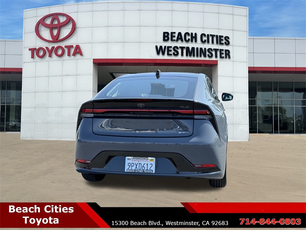 2024 Toyota Prius XLE photo 10