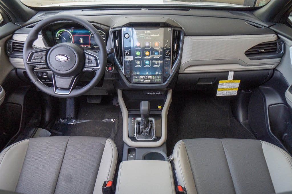 2025 Subaru Forester Limited photo 14