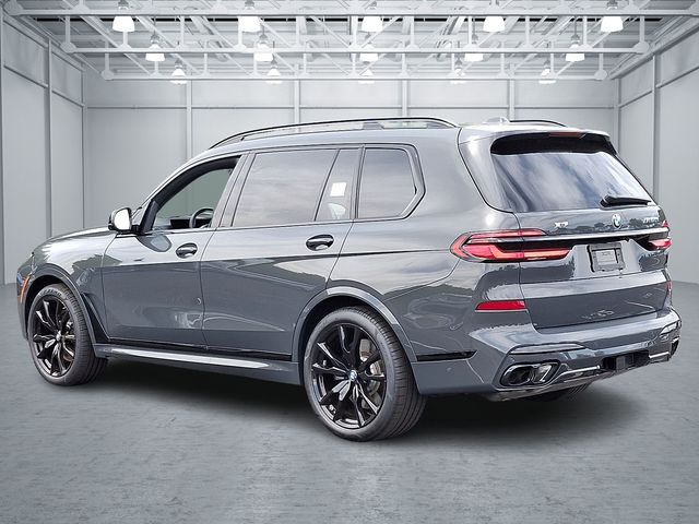 2025 Bmw X7 M60i photo 4