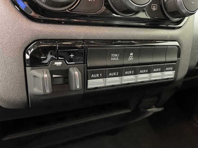 2023 Ram 2500 Tradesman photo 26