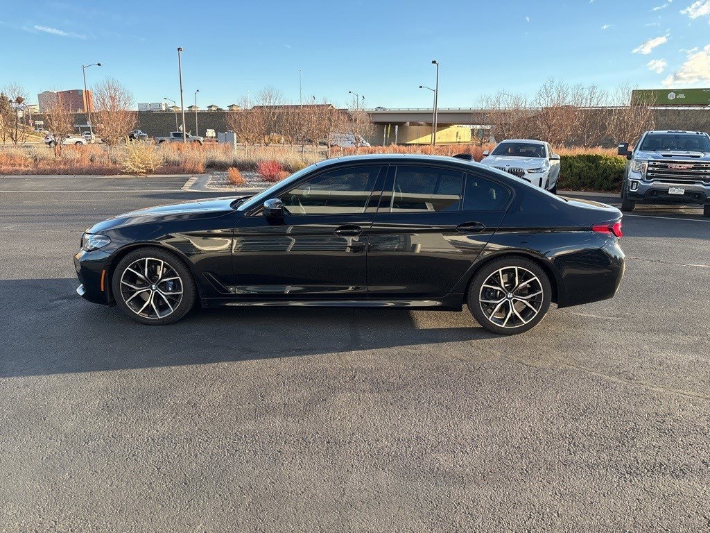 2022 Bmw 530i xDrive photo 2