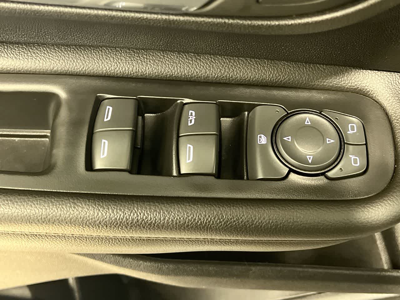 2023 Gmc Terrain SLE photo 4