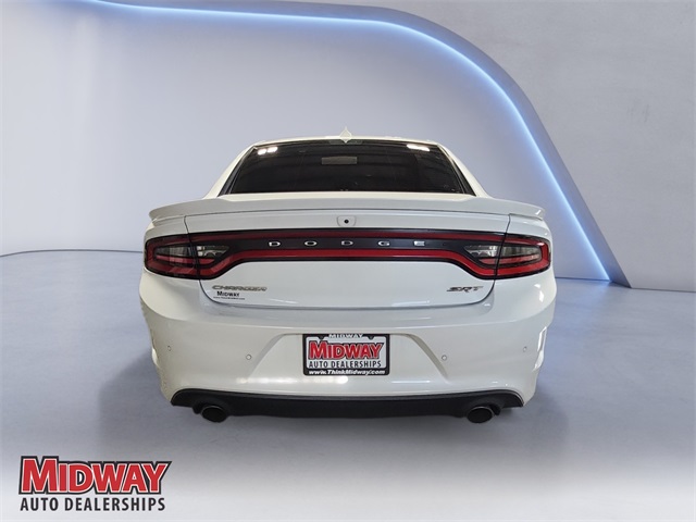 2016 Dodge Charger SRT8 392 photo 4