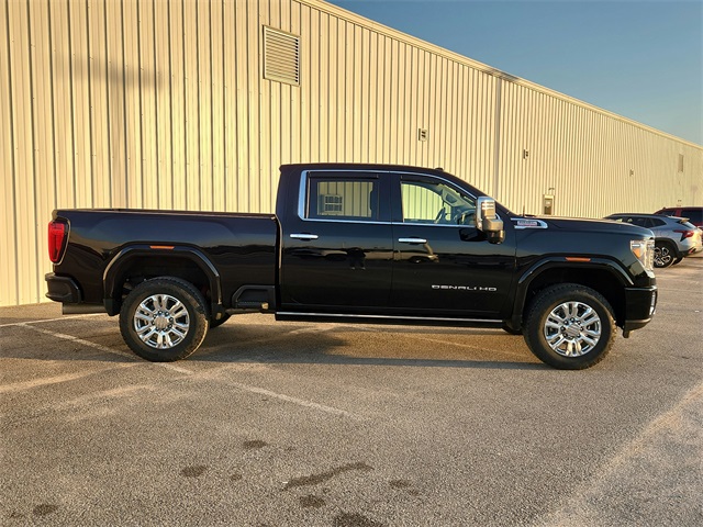 2023 Gmc Sierra 3500 HD Denali photo 4