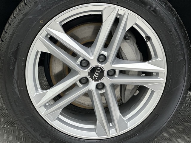 2023 Audi Q5 55 Prestige Premium photo 2