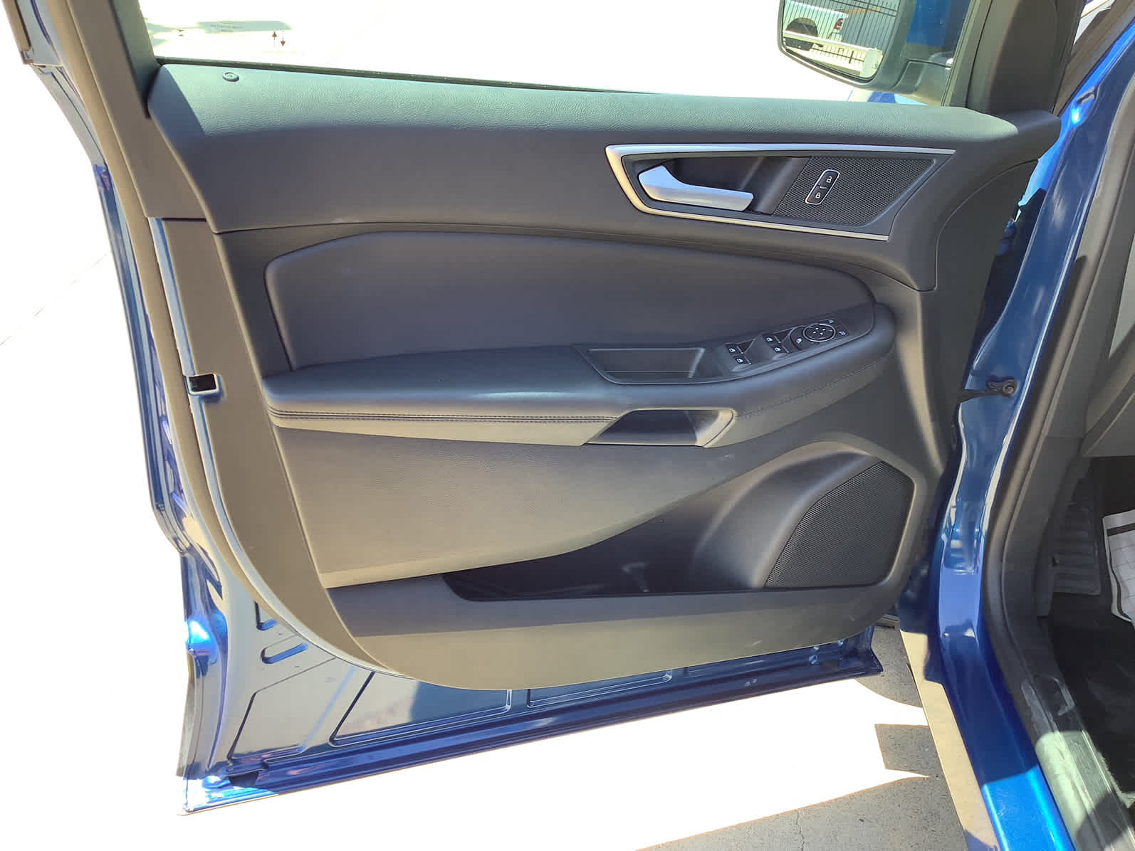 2024 Ford Edge SEL photo 12
