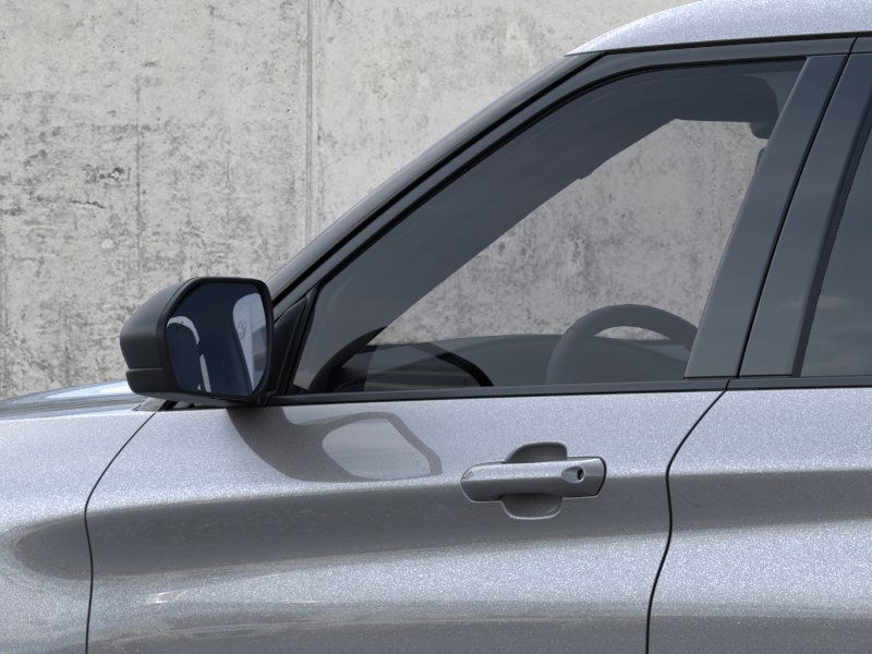 2025 Ford Explorer photo 2