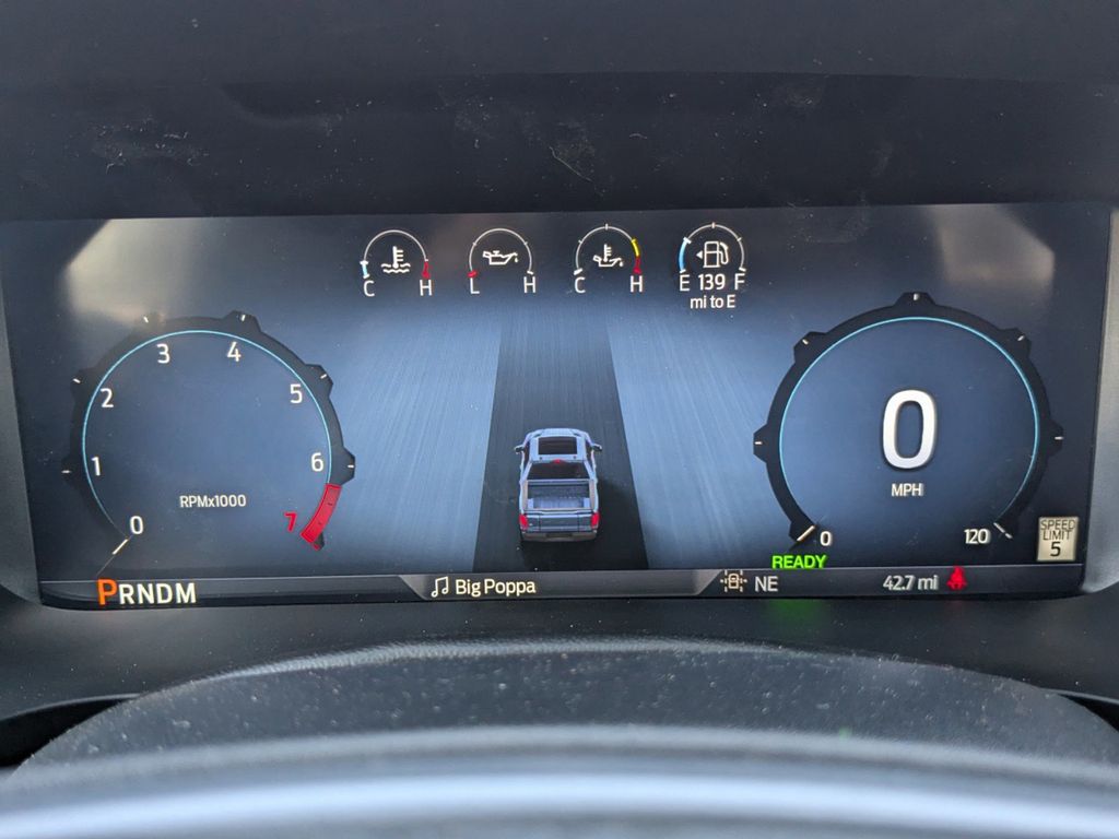 2025 Ford F-150 XLT photo 26