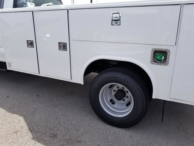 2025 Ford F-350 XL photo 14