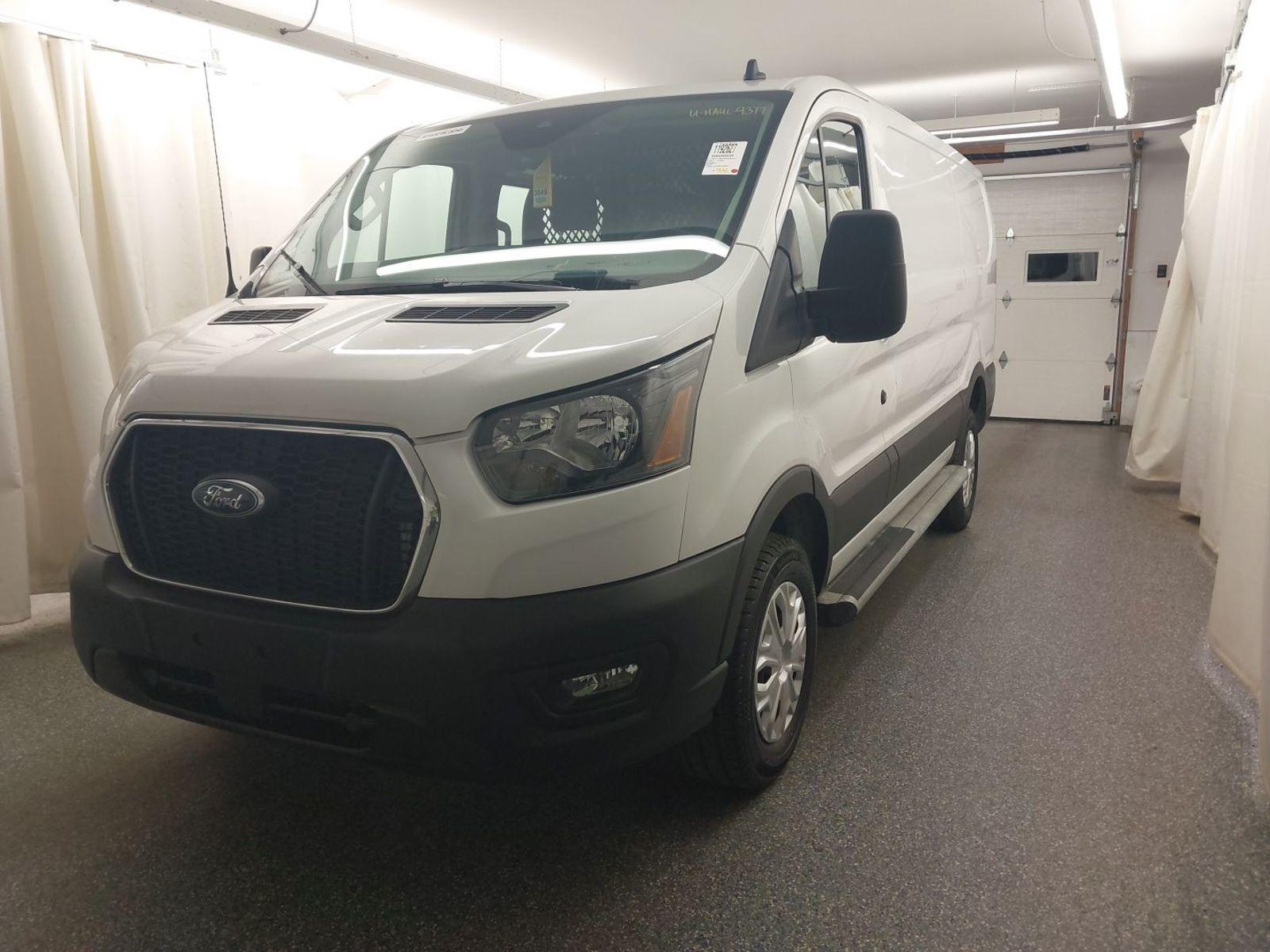 2023 Ford Transit Van Base's photo
