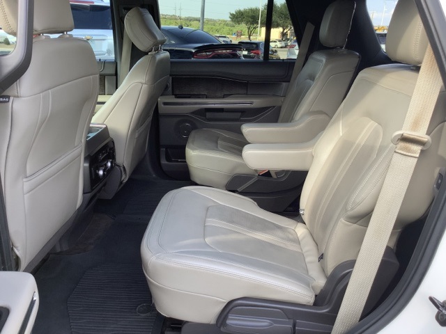2018 Ford Expedition Limited photo 16