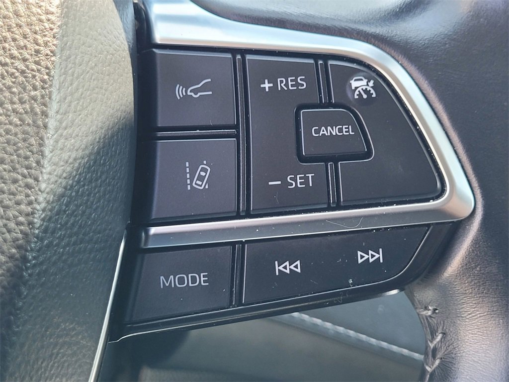 2020 Toyota Highlander XLE photo 24
