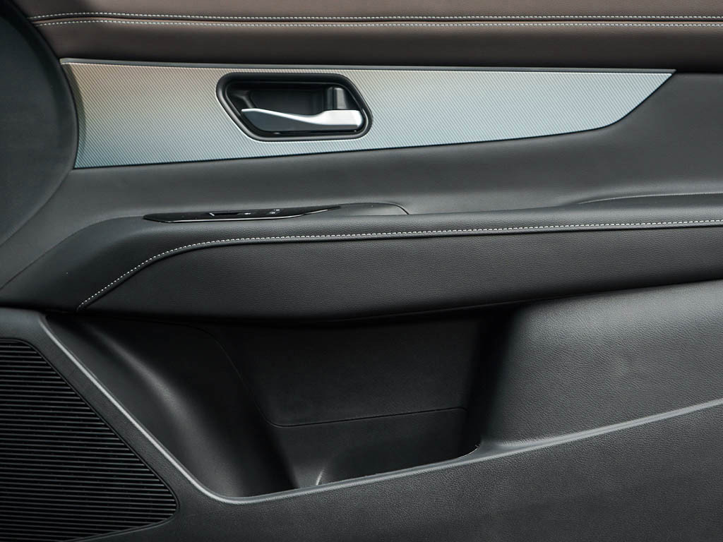2025 Nissan Murano Platinum photo 4