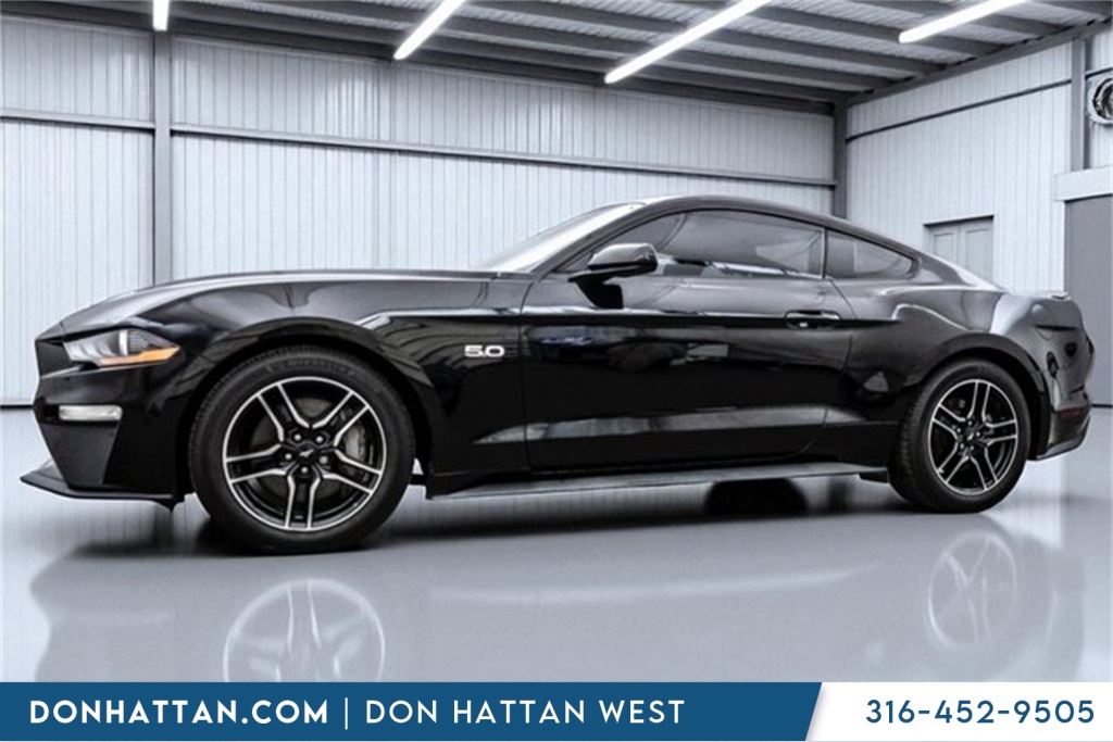 2021 Ford Mustang GT Premium photo 2