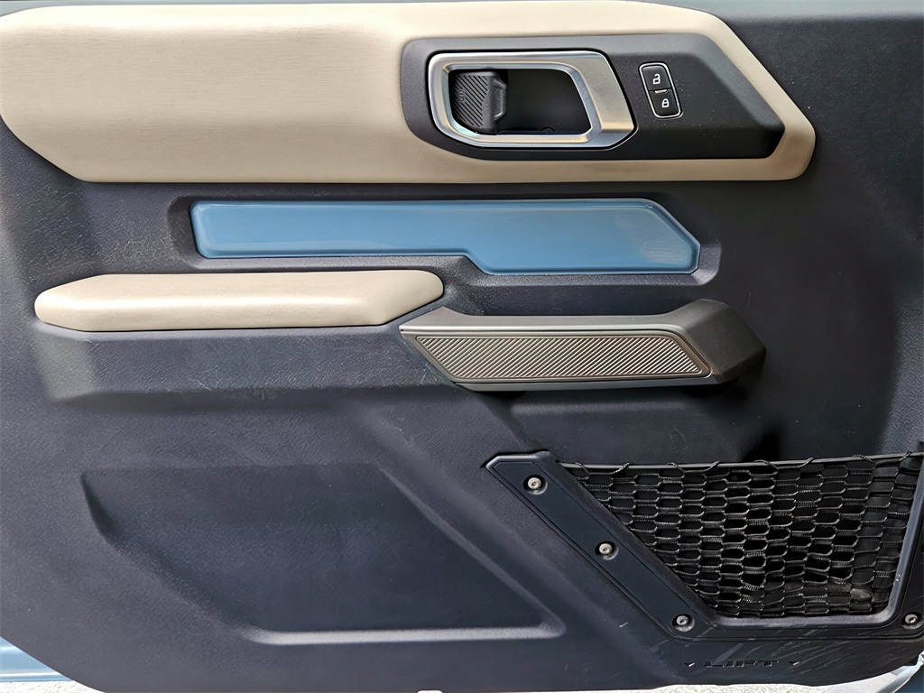 2021 Ford Bronco Wildtrak photo 23