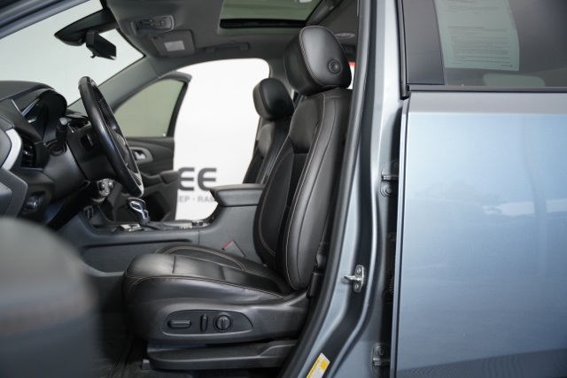 2021 Chevrolet Traverse RS photo 11