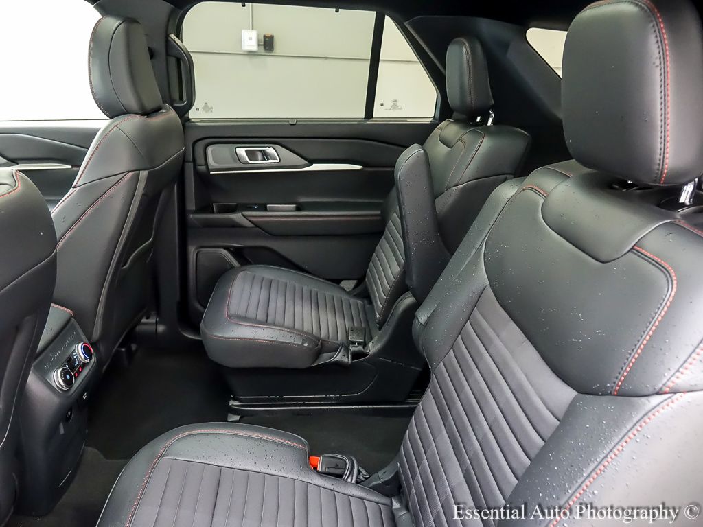 2025 FORD EXPLORER - Image 12