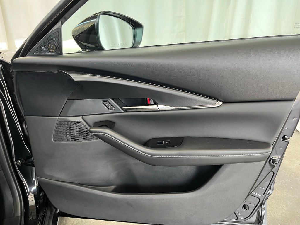 2025 Mazda CX-30 2.5 S Preferred photo 11