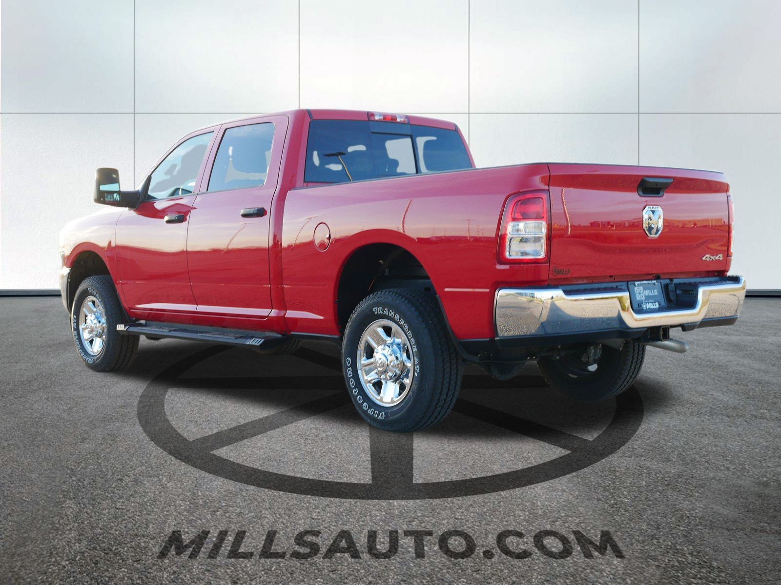 2024 Ram 2500 Tradesman photo 3